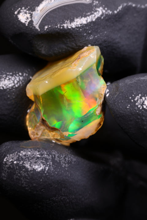 3.14g Rough Specimen
