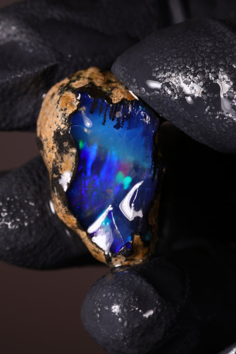 3.91g Rough Specimen