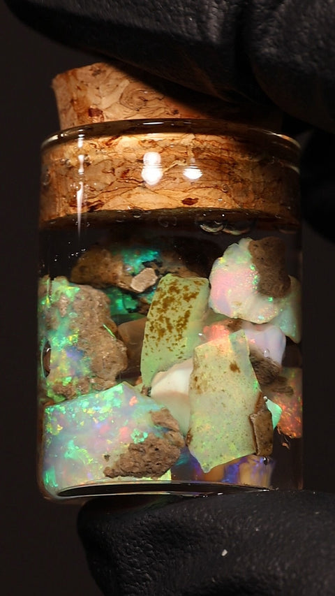 5.00g Chalk Opal Jar