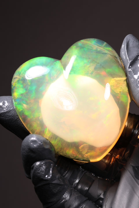 523.30ct Polished Specimen