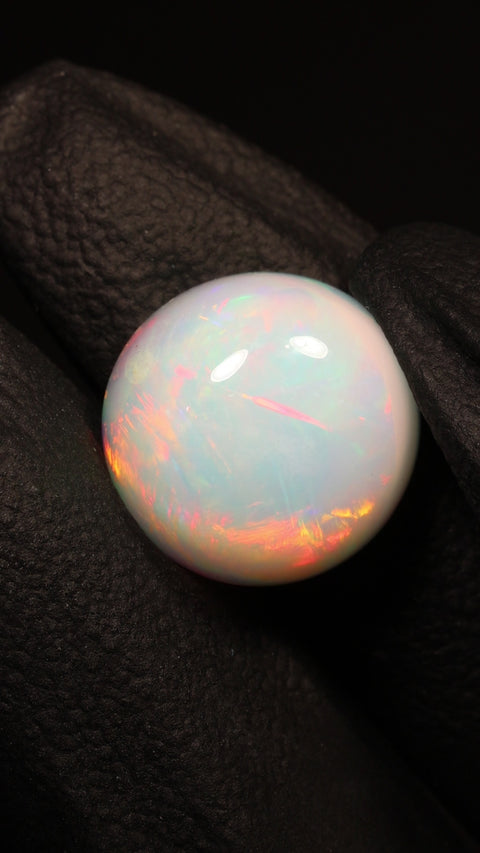 7.70ct Round Cabochon