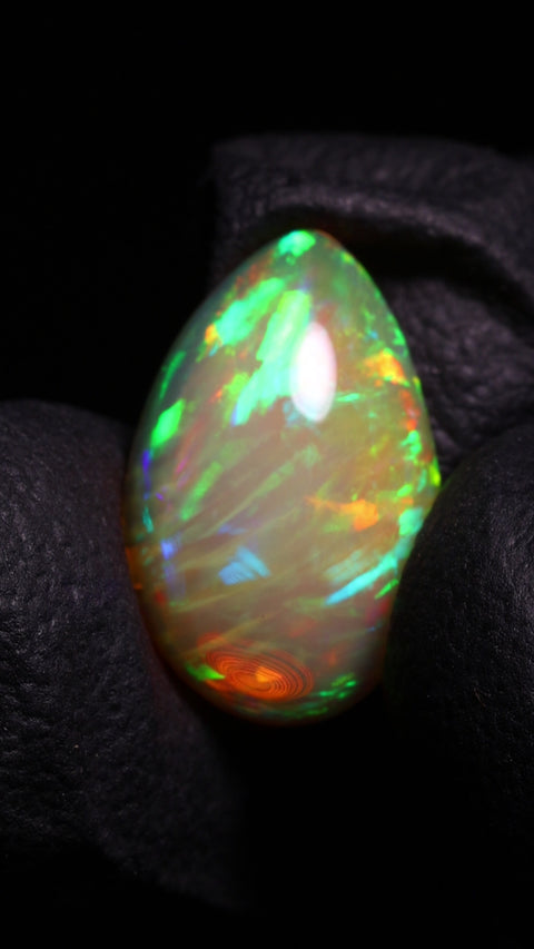 3.30ct Teardrop Cabochon