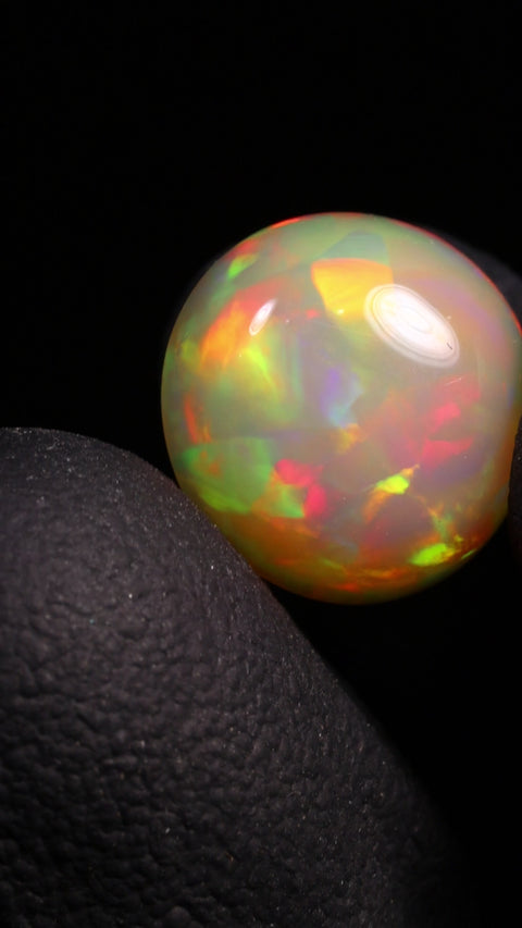 3.40ct Round Cabochon