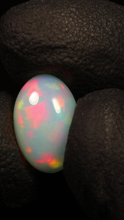 2.88ct Oval Cabochon