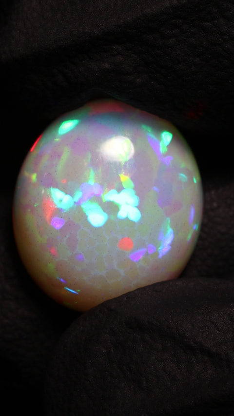 9.80ct Round Cabochon