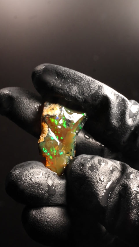 3.09g Rough Specimen