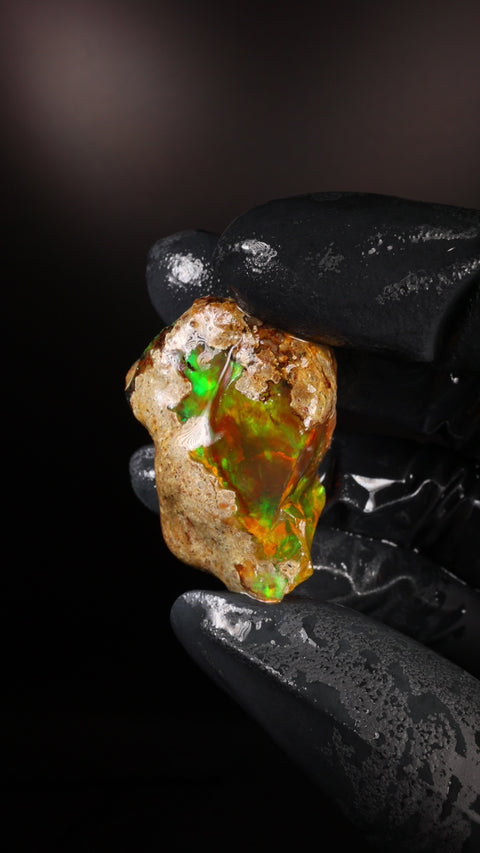 13.88g Rough Specimen Grade Opal