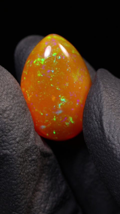 10.90ct Teardrop Cabochon