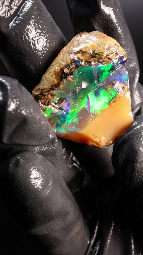 10.57g Rough Specimen