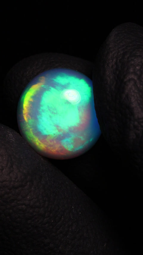 3.90ct Round Cabochon