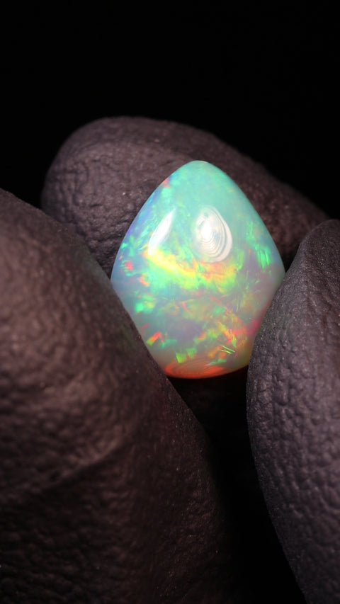 1.85ct Teardrop Cabochon