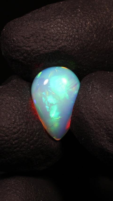 2.81ct Teardrop Cabochon