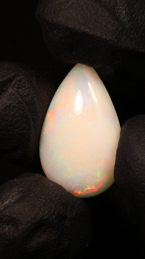 9.85ct Teardrop Cabochon