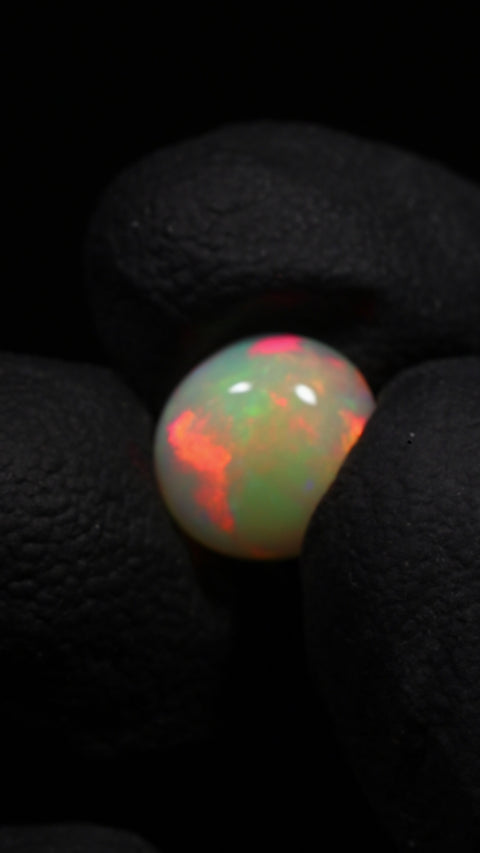 2.24ct Round Cabochon