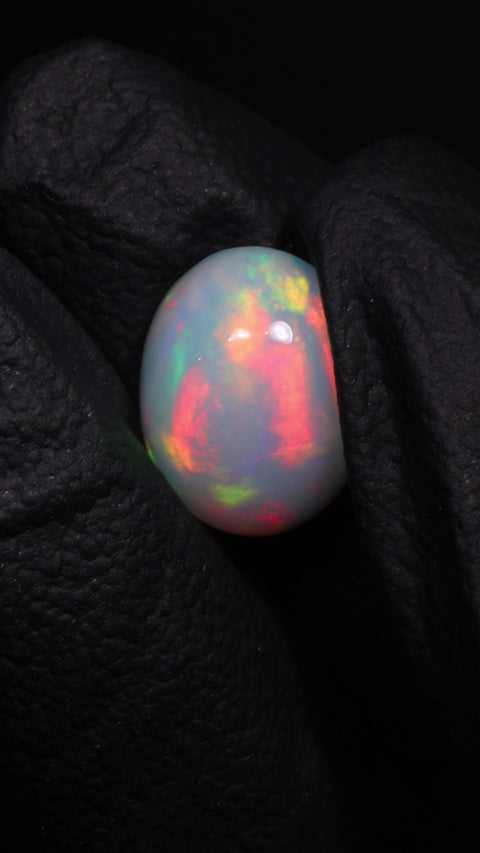 2.55ct Oval Cabochon