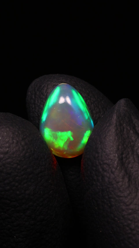 1.45ct Teardrop Cabochon