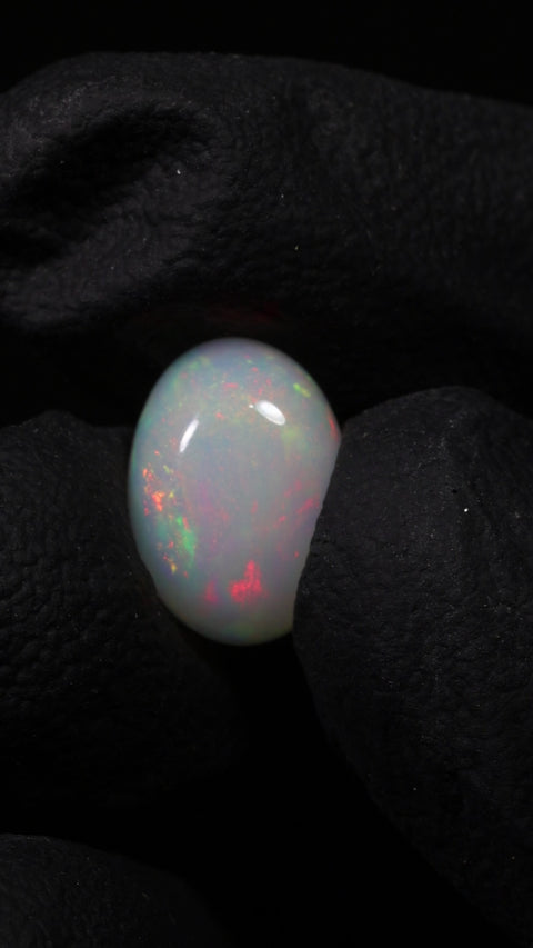 2.90ct Oval Cabochon