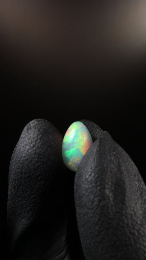 1.90ct Polished Teardrop Cabochon