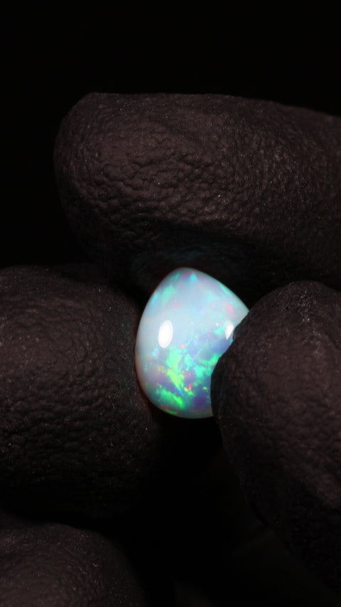 1.74ct Teardrop Cabochon