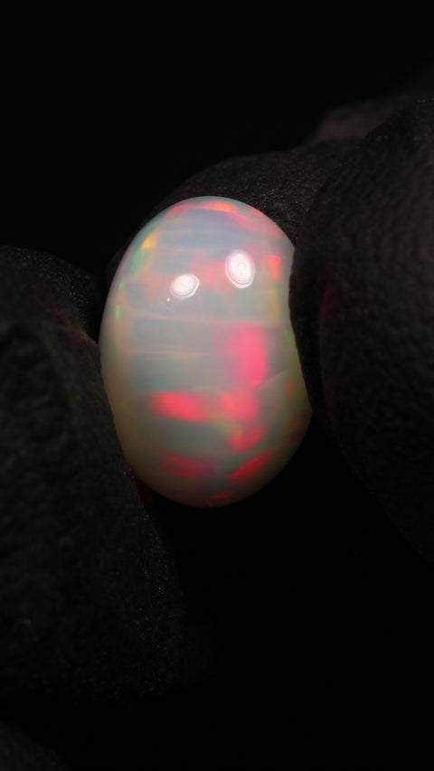 2.29ct Oval Cabochon