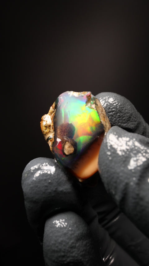5.14g Rough Specimen