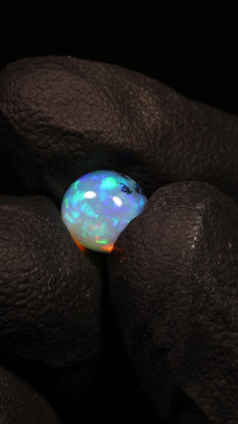 1.76ct Round Cabochon