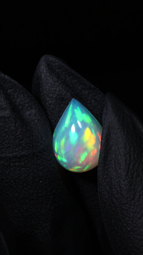 4.82ct Teardrop Cabochon