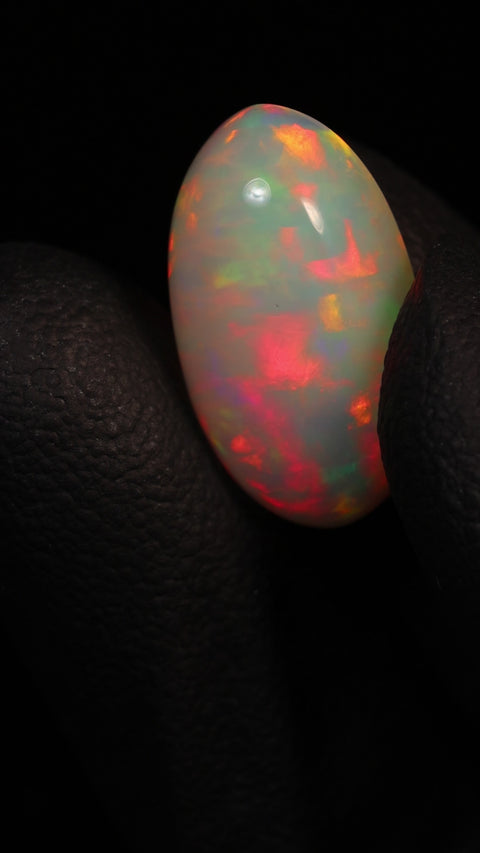 9.05ct Oblong Cabochon