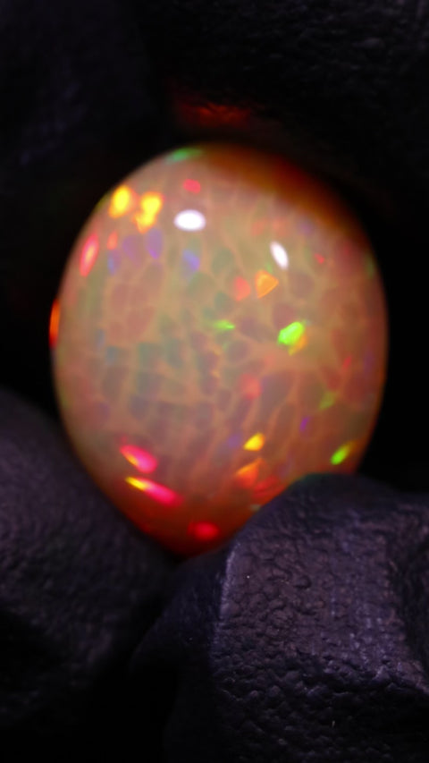 8.29ct Round Cabochon