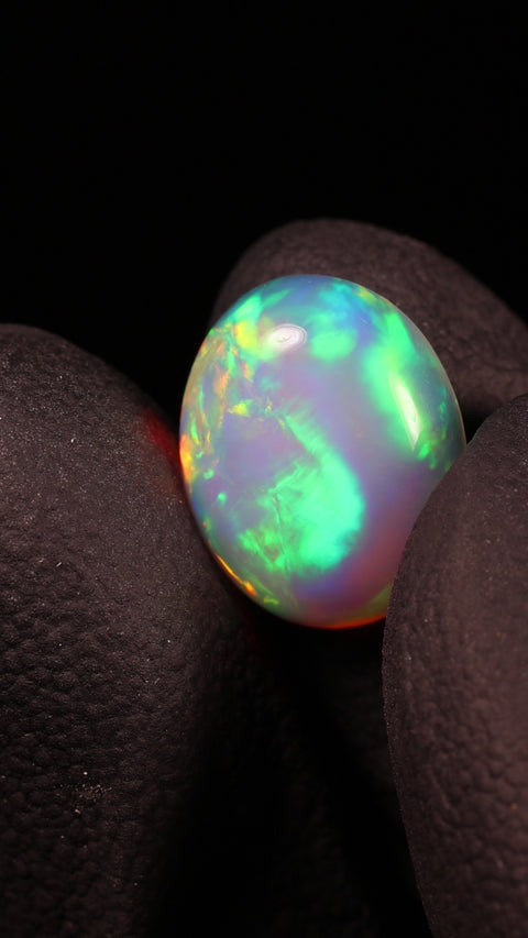 4.05ct Oblong Cabochon
