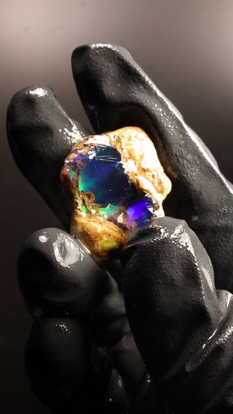 8.73g Rough Specimen