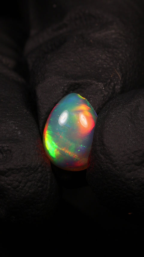 1.70ct Teardrop Cabochon