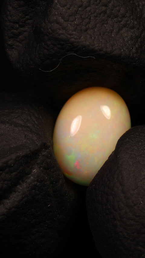 1.60ct Oval Cabochon