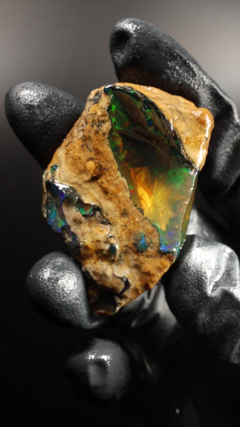 25.53g Rough Specimen