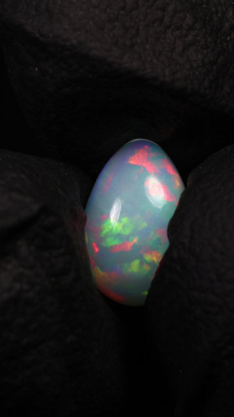 1.21ct Teardrop Cabochon