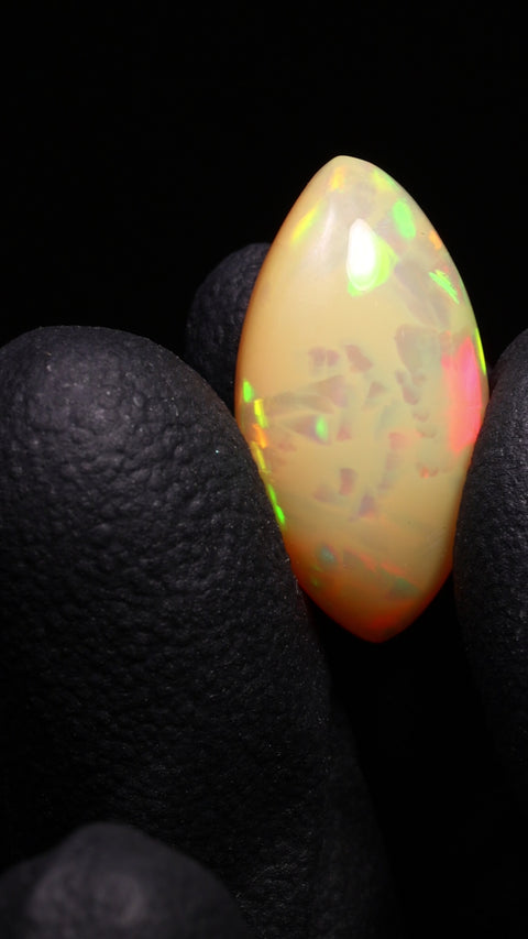 5.80ct Oblong Cabochon